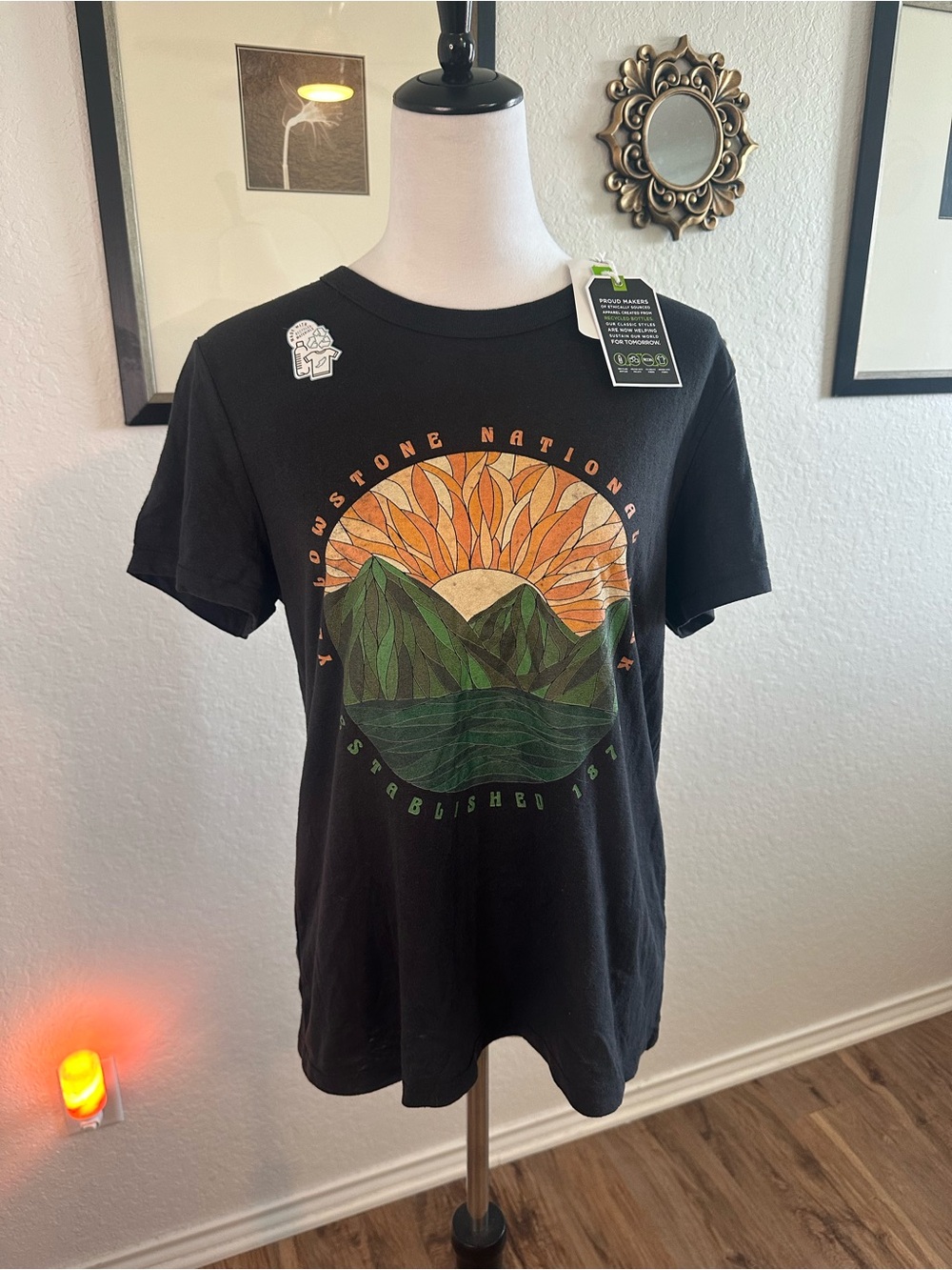NWT League 91 Upcycled & Recycled Yellowstone Graphic T-shirt